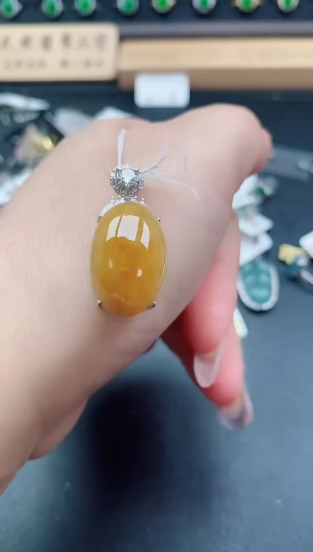 吊坠(赠链)银S925镶嵌翡翠1