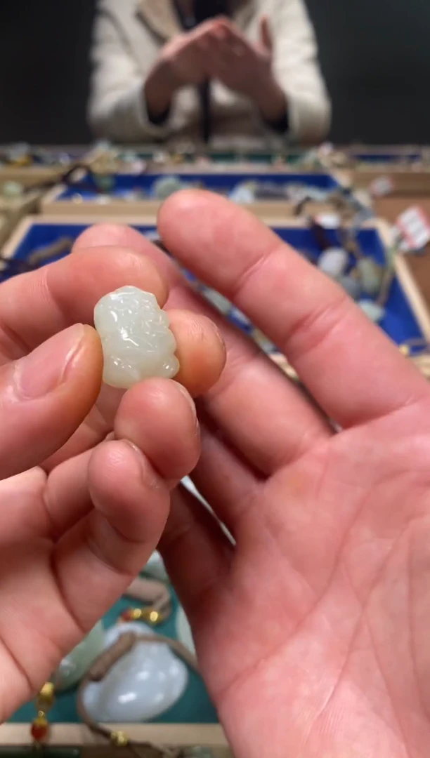 颈饰未镶嵌和田玉29