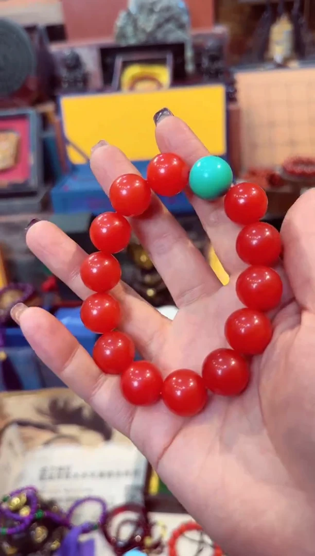 【闪购商品】南红玛瑙手串9K金镶嵌