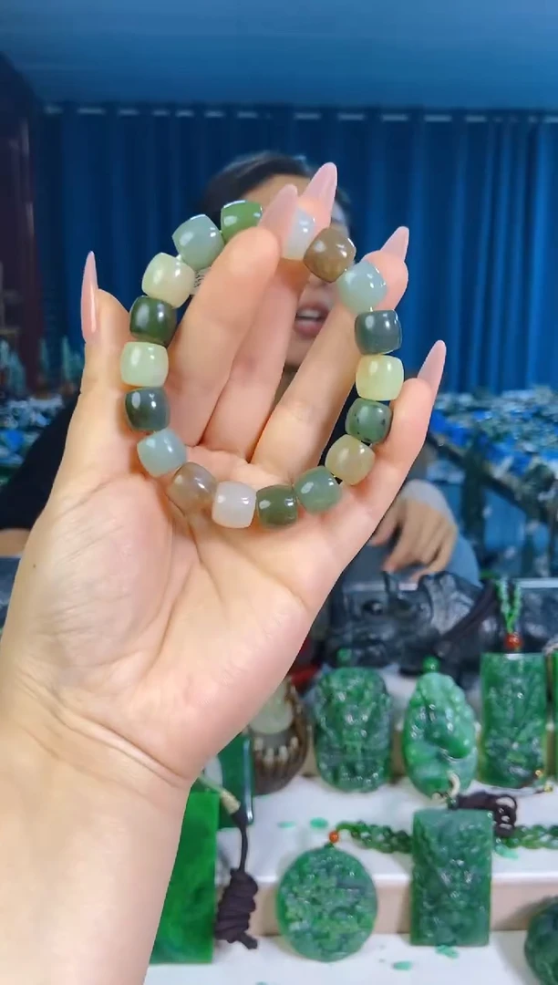 和田玉未镶嵌挂件1