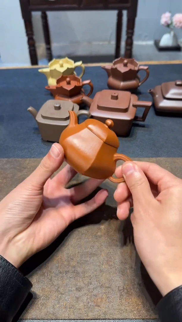 茶壶紫砂弘**业金玉满堂