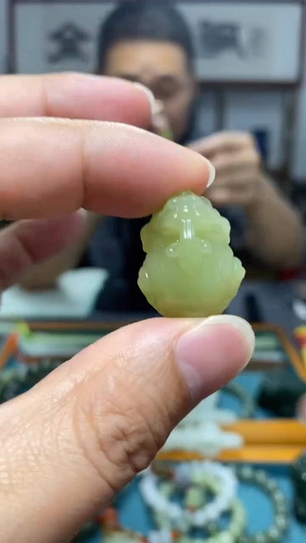 颈饰未镶嵌和田玉21