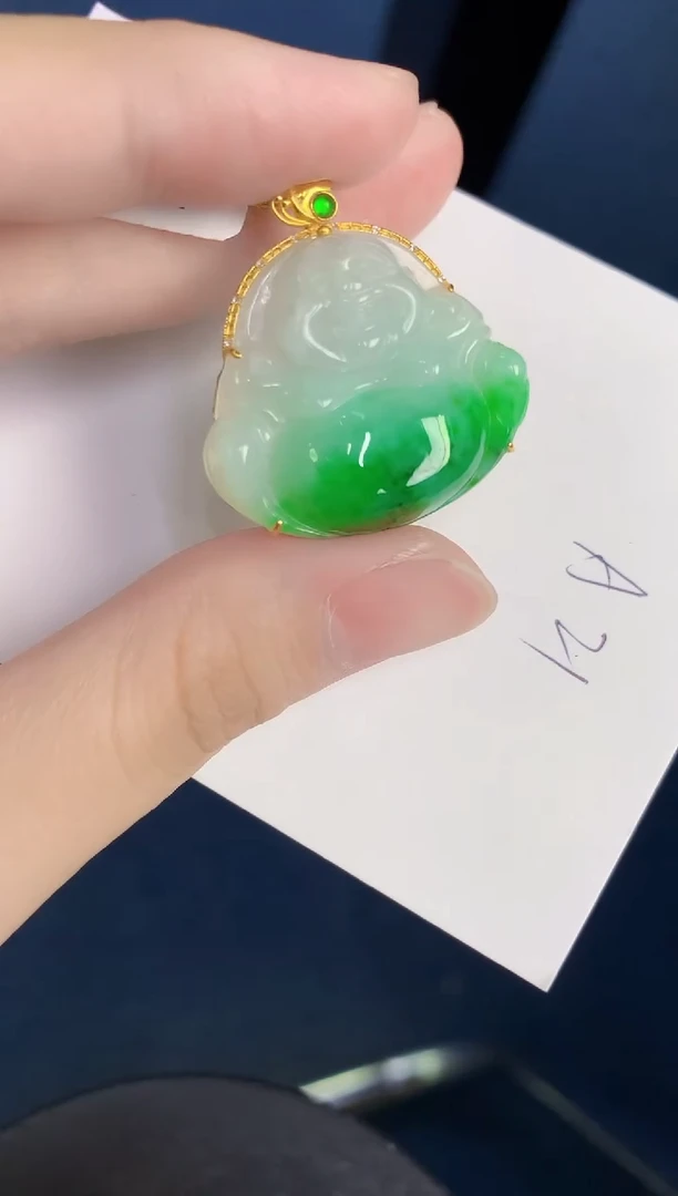 颈饰18K金镶嵌翡翠天然翡翠缅甸A货