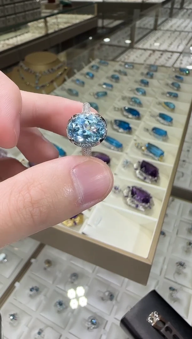 银S925镶嵌戒指托帕石9*11mm简约款