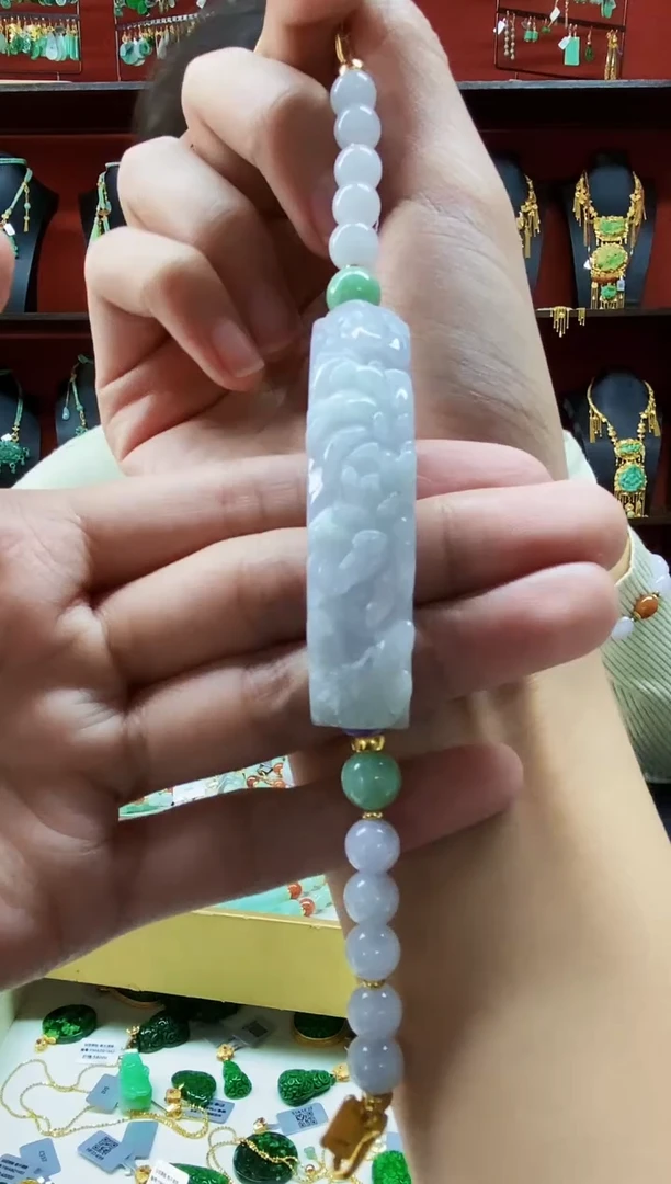 颈饰未镶嵌翡翠翡翠手牌
