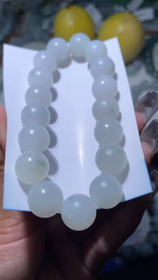 定制翡翠未镶嵌天然缅甸A货翡翠手串9