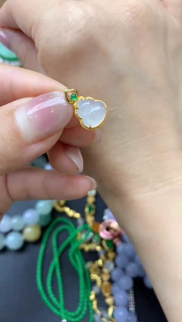 【闪购商品】翡翠颈饰18K金镶嵌66-中国好珍宝