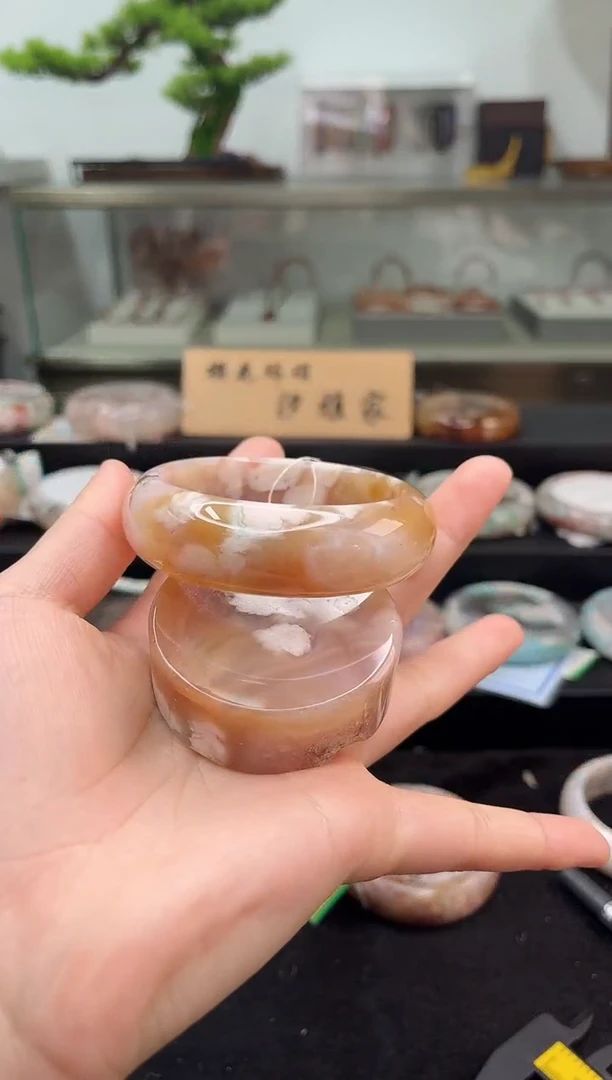 未镶嵌手镯石英质玉55圈口（赠品镯心）3330255