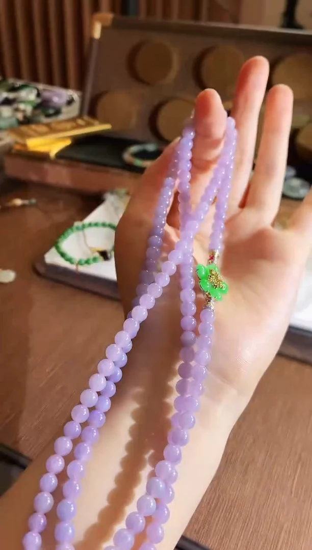 翡翠18K金镶嵌颈饰珠串