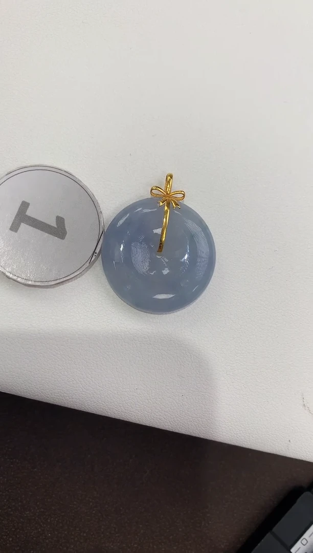 颈饰18K金镶嵌翡翠天然缅甸a货翡翠(多样性发其一)