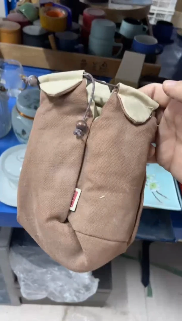 无运费险有瑕疵的摄影的产品有使用过的痕迹有点脏介意勿拍