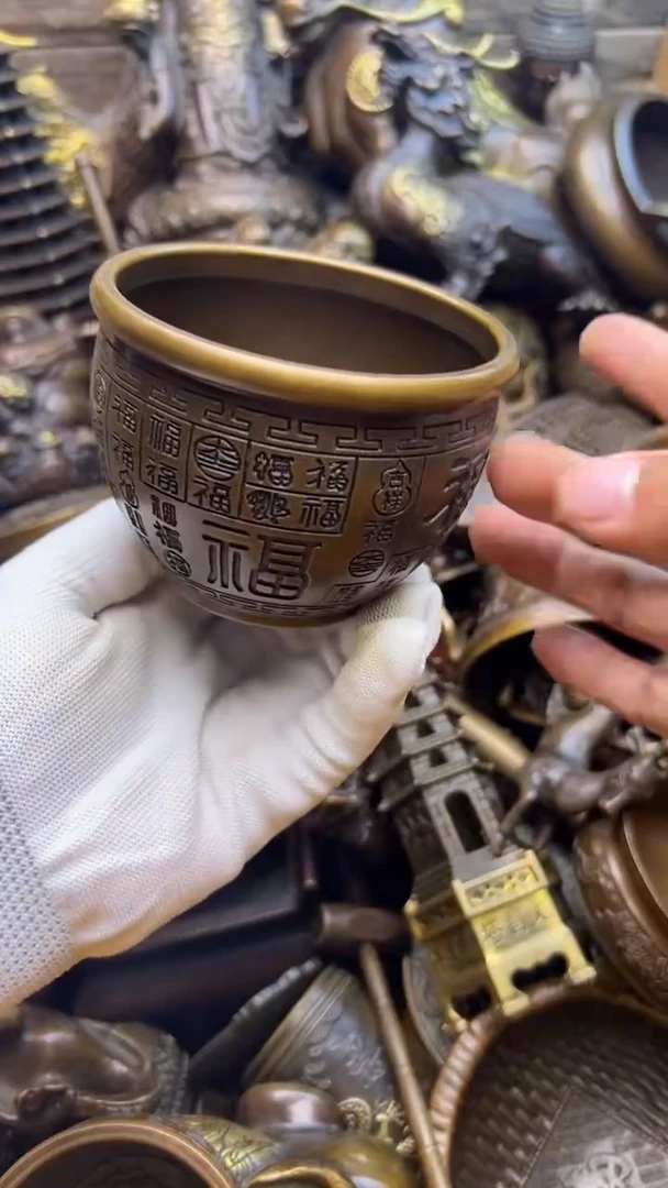 精美铜器，点击下单