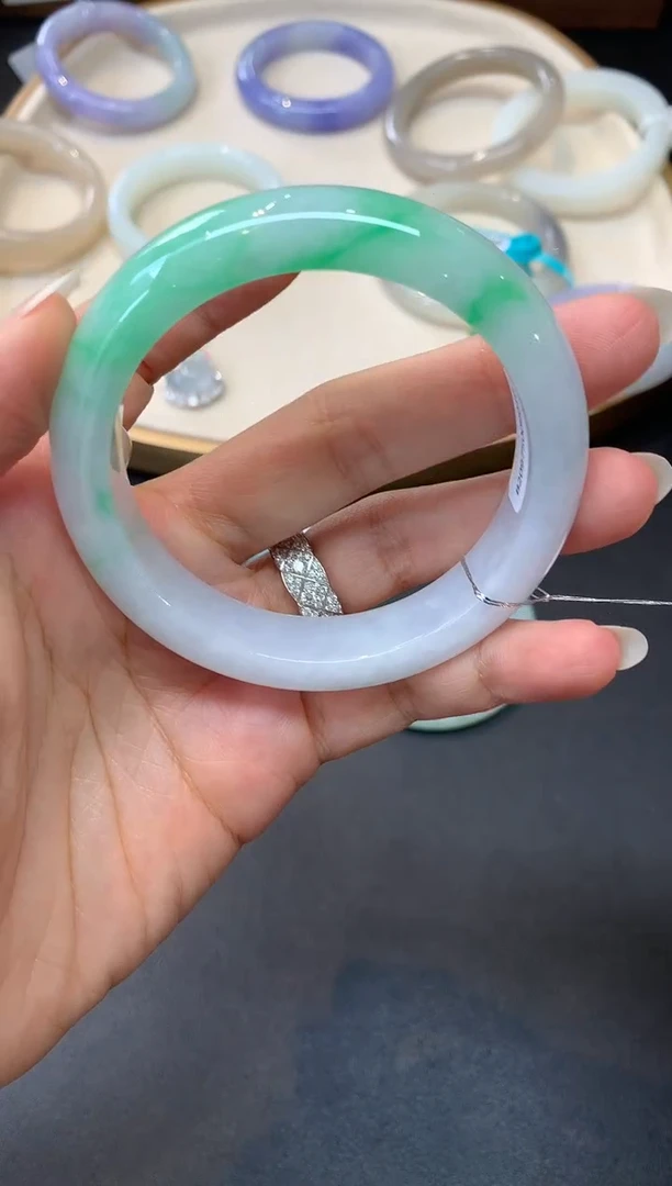 未镶嵌手镯翡翠S19|58000