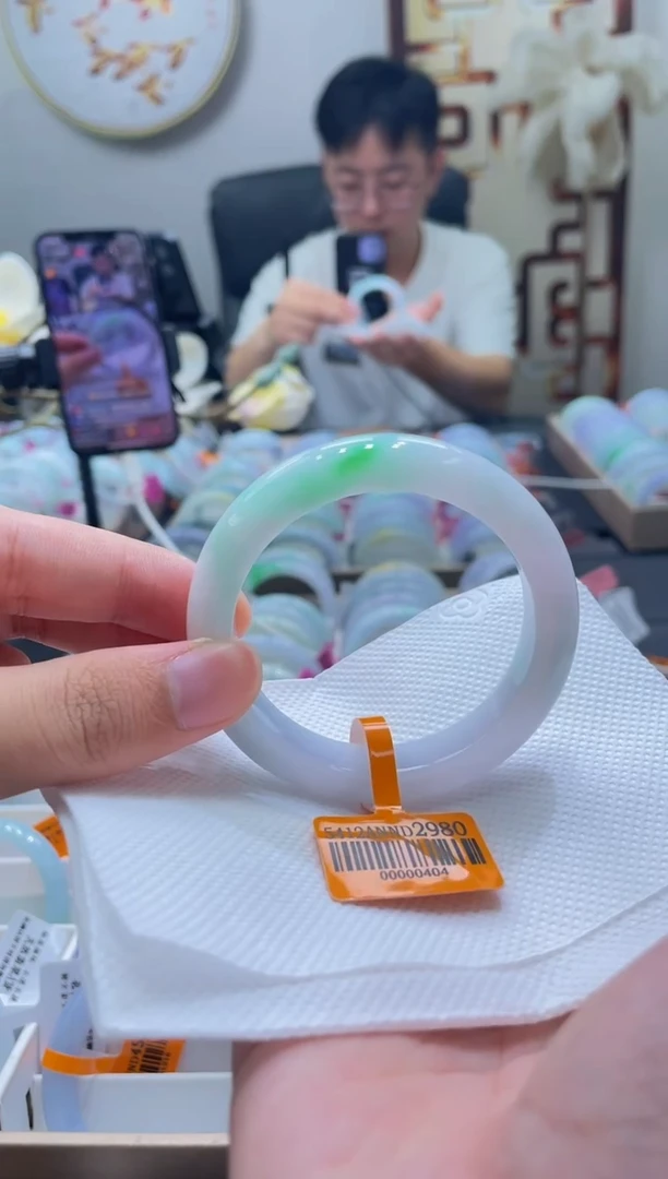 未镶嵌手镯翡翠212-54