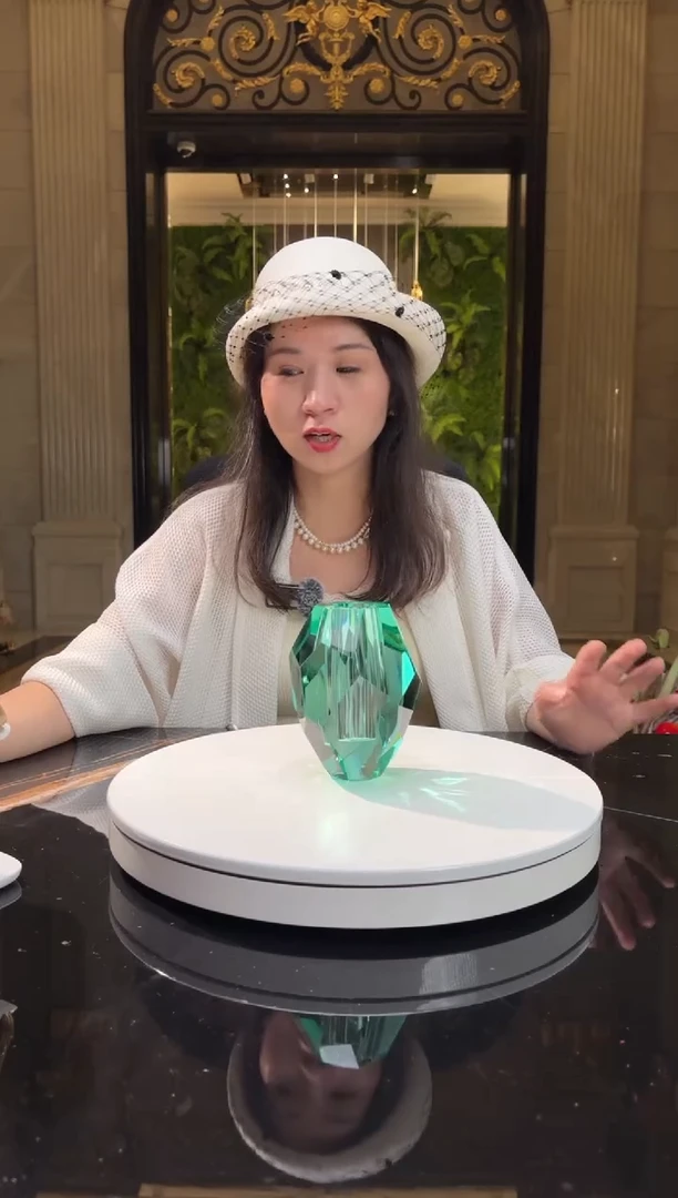 摆件YB1010115-3绿色香薰瓶