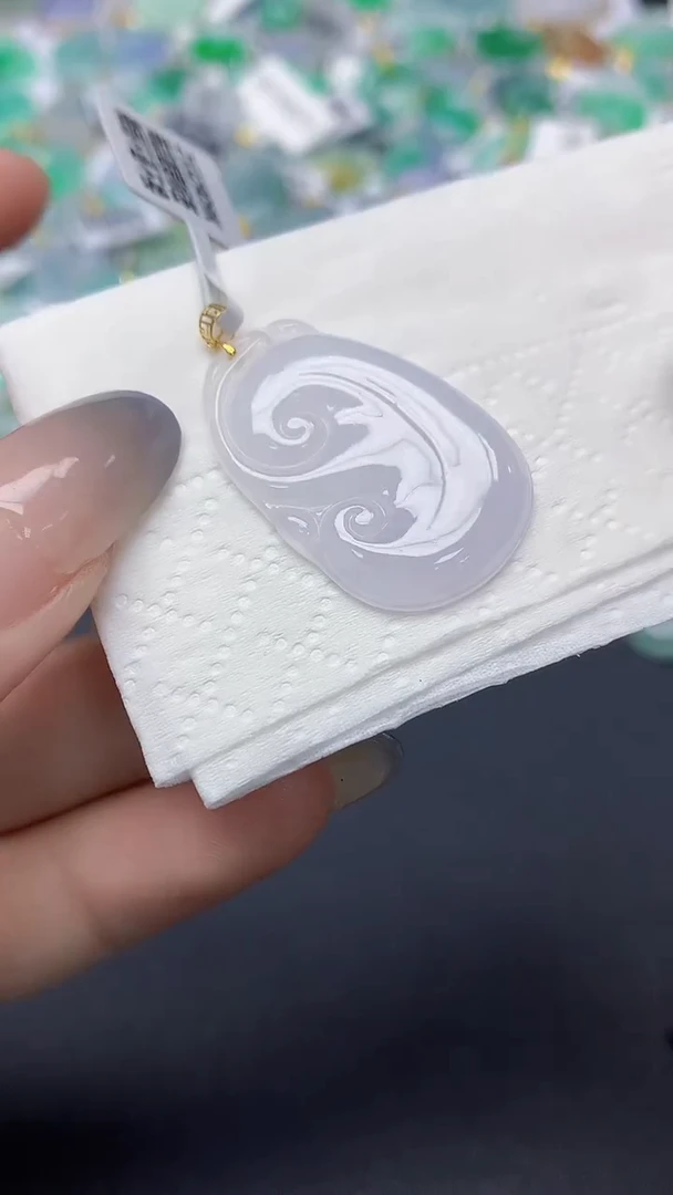 翡翠未镶嵌颈饰天然缅甸a货翡翠