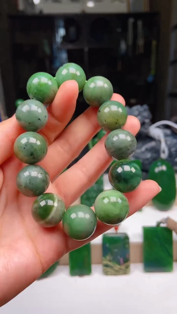 【闪购商品】和田玉挂件未镶嵌1