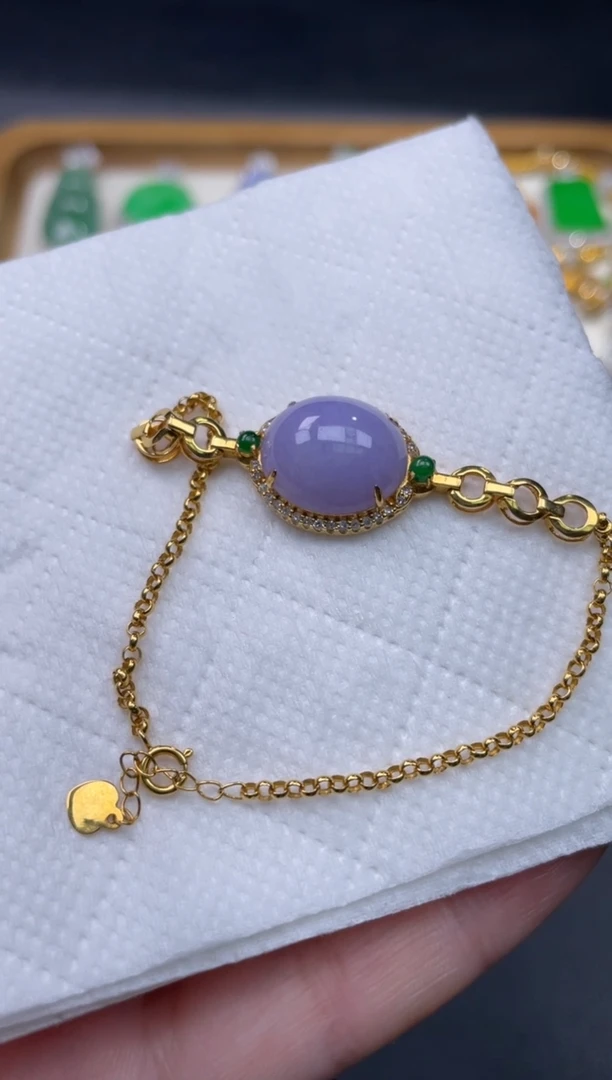 【闪购商品】翡翠手链18K金镶嵌37........