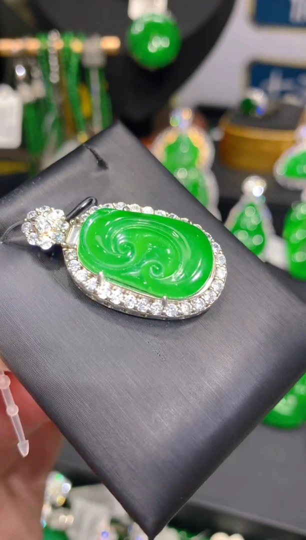 翡翠银S925镶嵌颈饰16一季