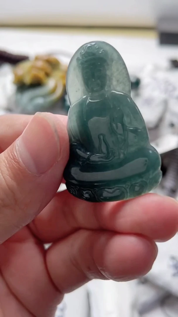 【闪购商品】翡翠颈饰未镶嵌8888888888