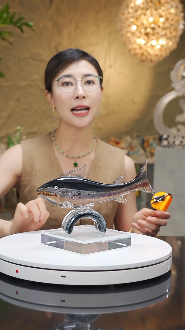 瓷片福利灰色鱼摆件