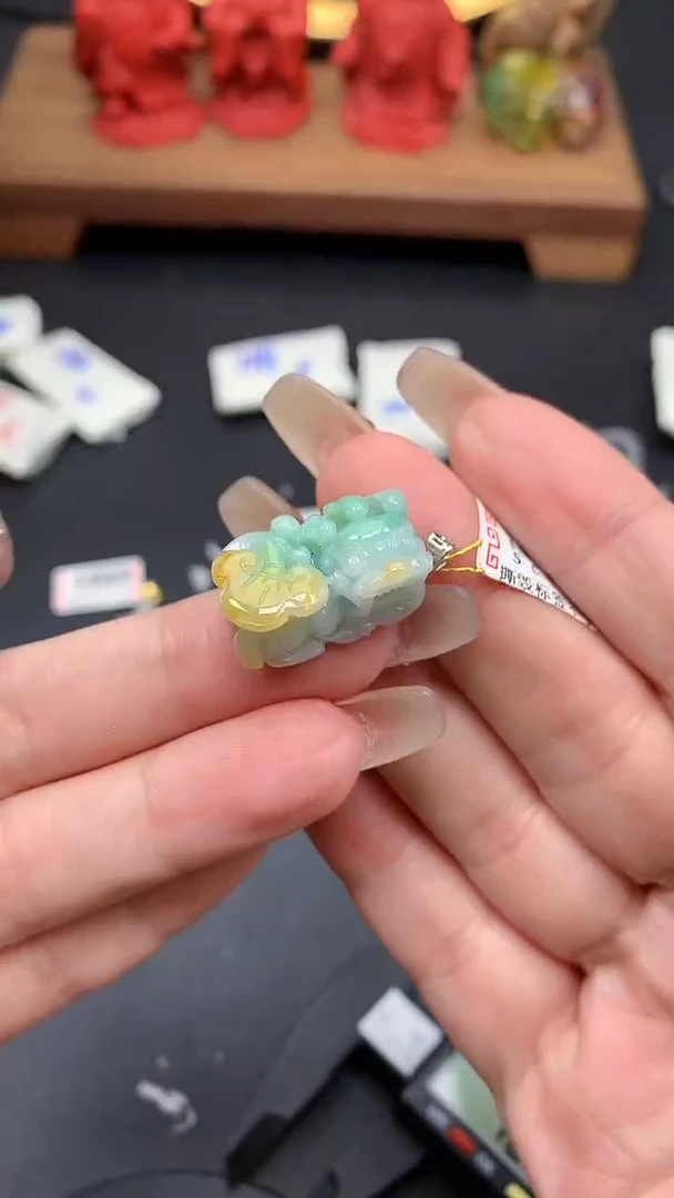 【闪购商品】翡翠吊坠(不含链)18K金镶嵌MS150230