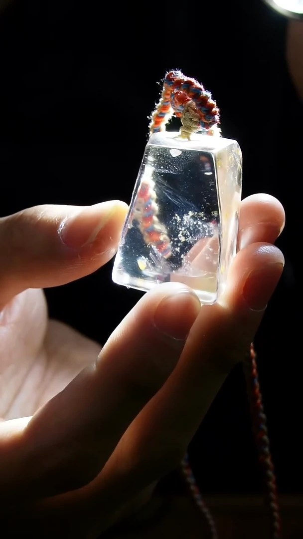 吊坠(赠链)未镶嵌水晶水晶