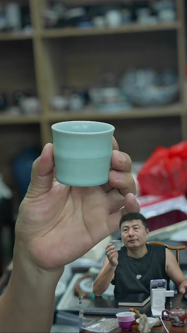 用****8王小老板王小老板