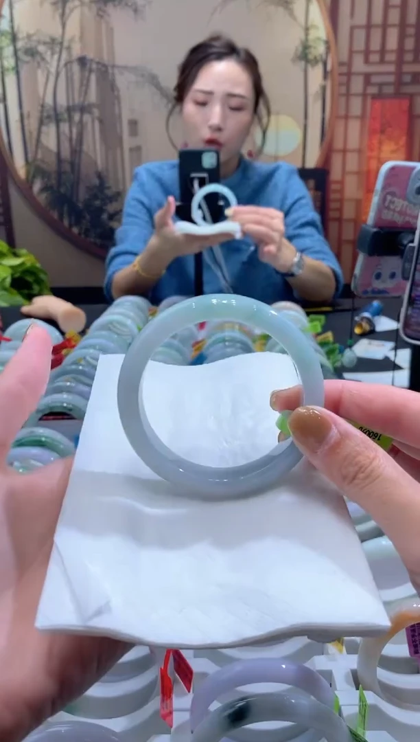 未镶嵌手镯翡翠000073262
