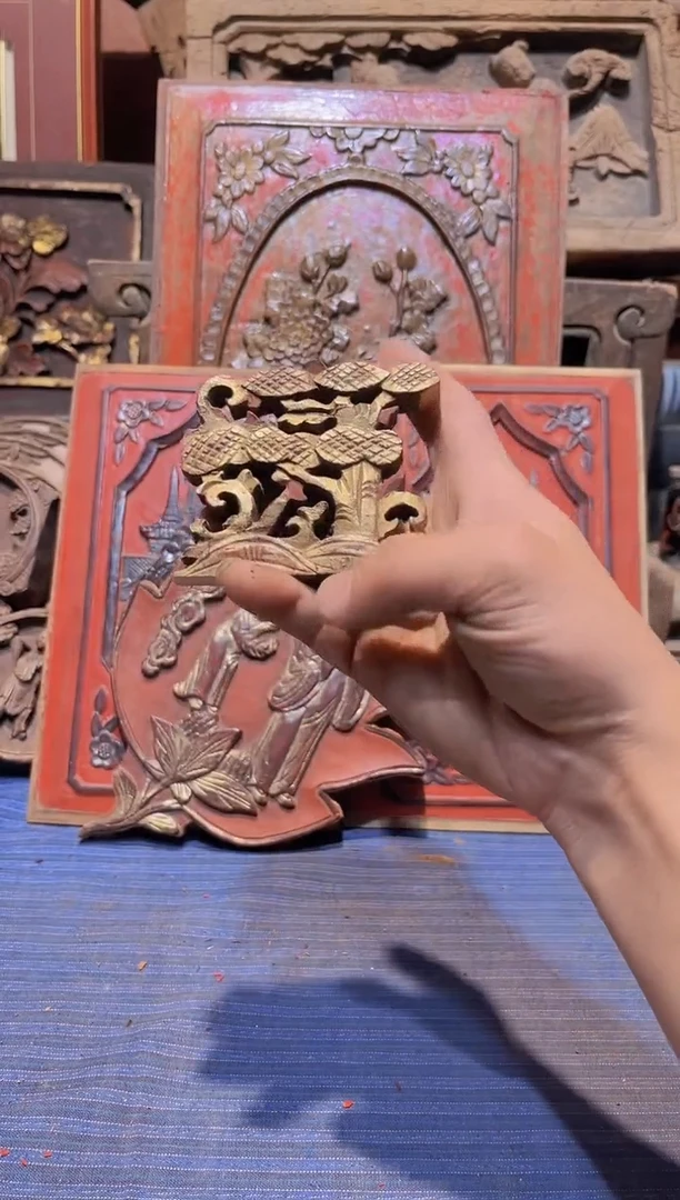 【闪购商品】香樟木老木雕老物件花板