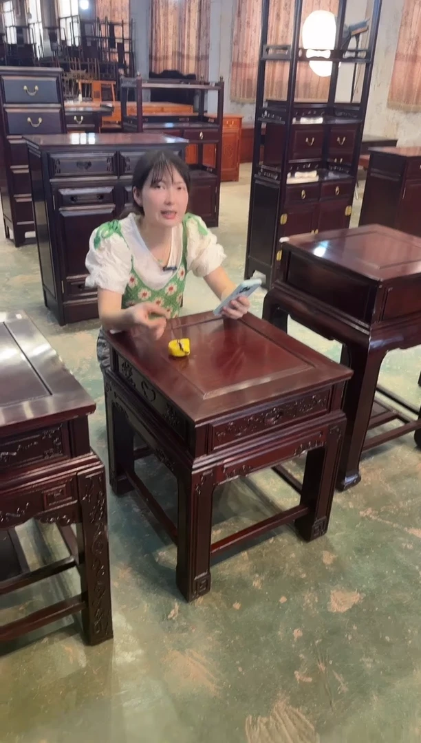 黑酸枝木类成套家具J09