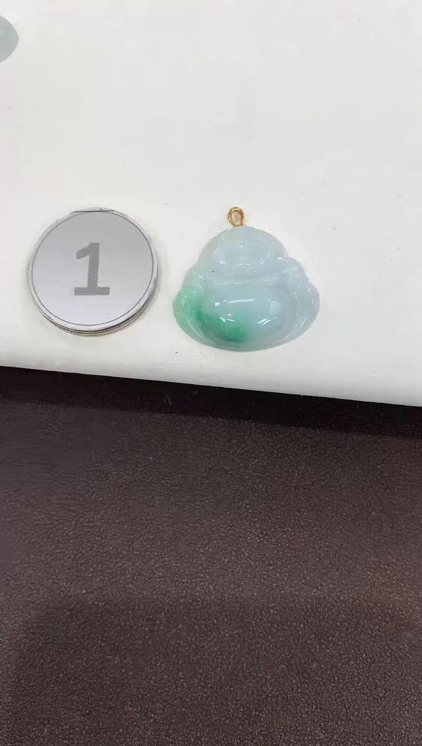 颈饰18K金镶嵌翡翠缅甸a货翡翠