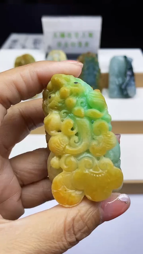 【闪购商品】定制翡翠未镶嵌翡翠A货