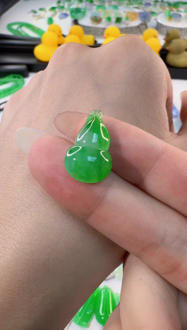颈饰未镶嵌翡翠琳***:缅甸A货翡翠