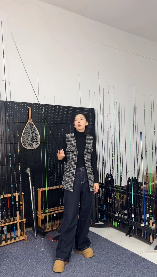 1.8m碳素A卡绿1.8米枪柄（瑕疵尾货竿，没有售后，介意勿拍）