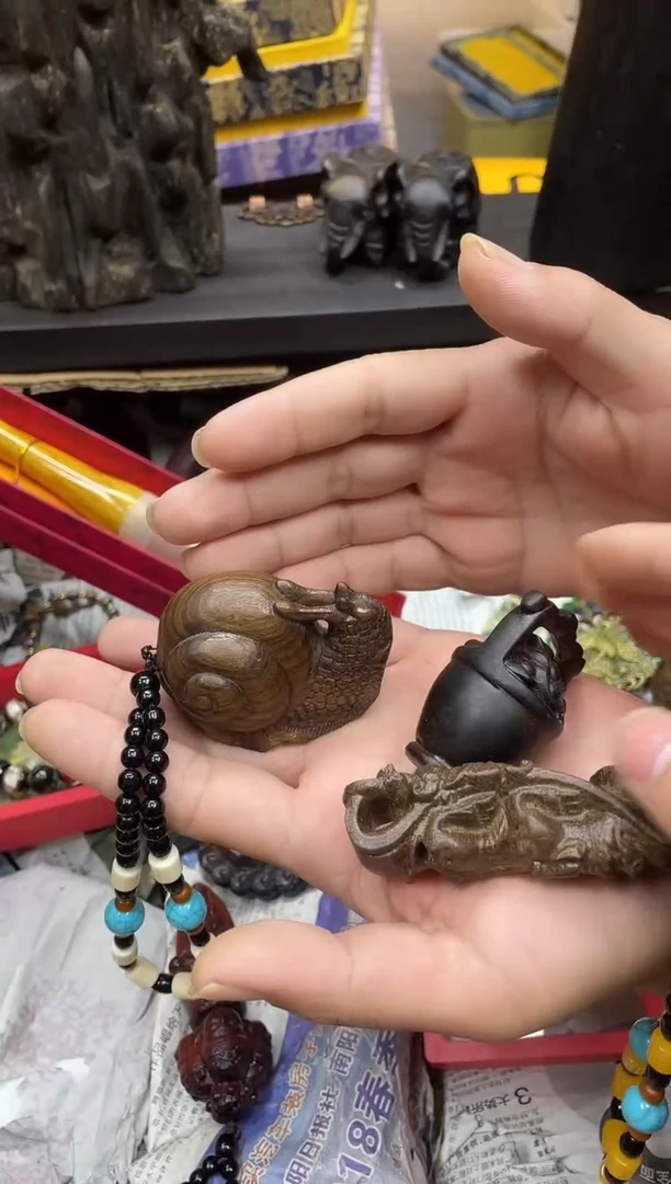 【闪购商品】大叶紫檀（黑酸枝木类）