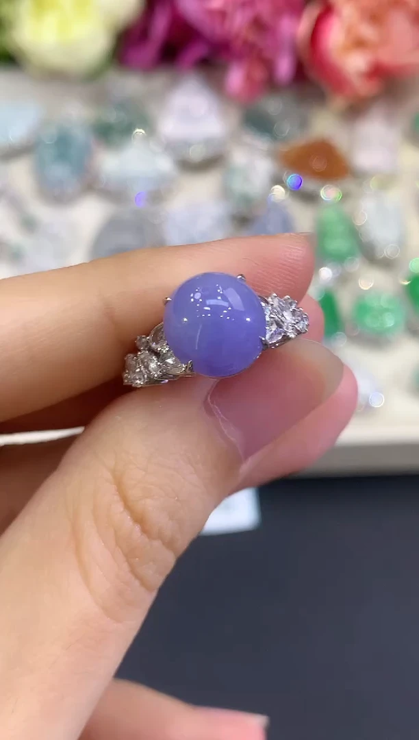 18K金镶嵌戒指翡翠B192 紫货有色差