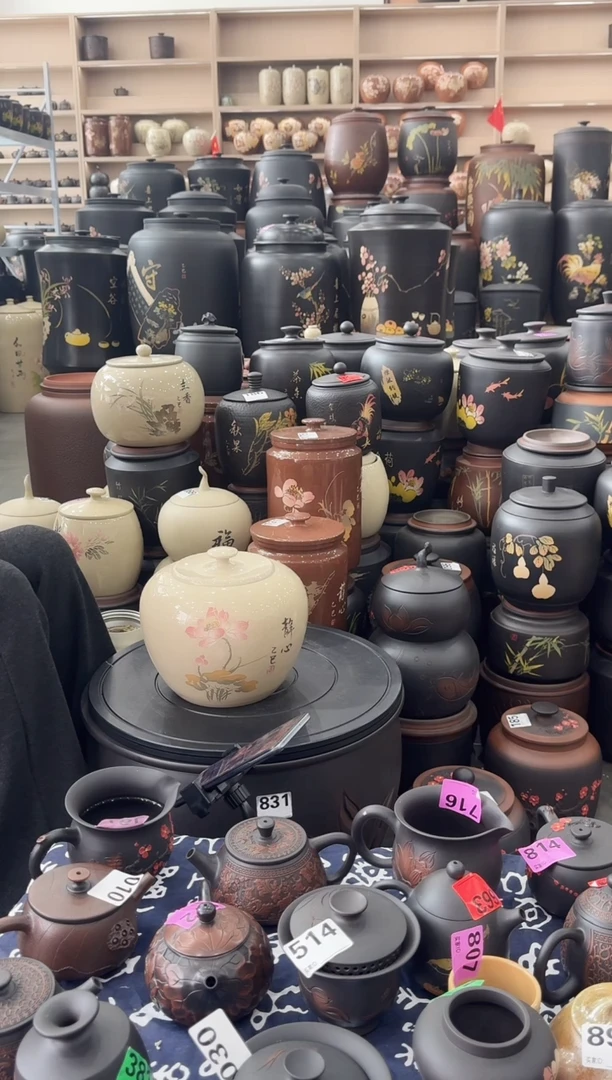 罐瑕疵茶叶罐   白泥   258