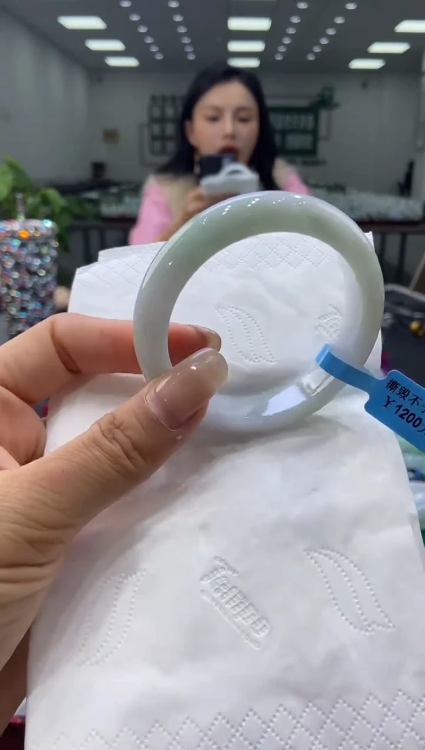 未镶嵌手镯翡翠0001198