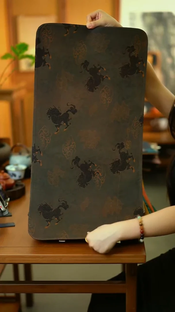 香云纱 大片麒麟