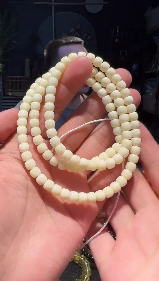 【闪购商品】蜜蜡手串未镶嵌7+108(瓷白蜡)