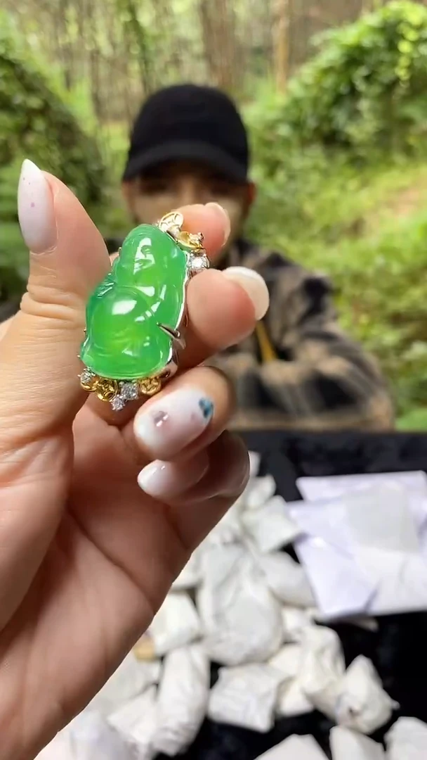 满色吊坠  所见即所得！