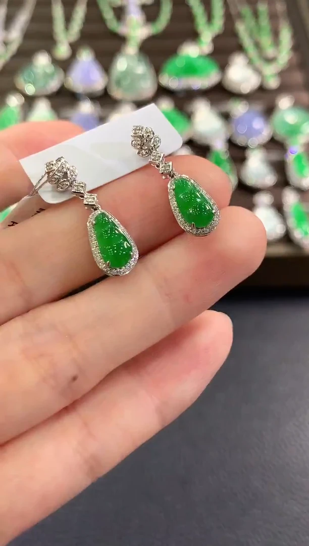 18K金镶嵌翡翠耳饰q27