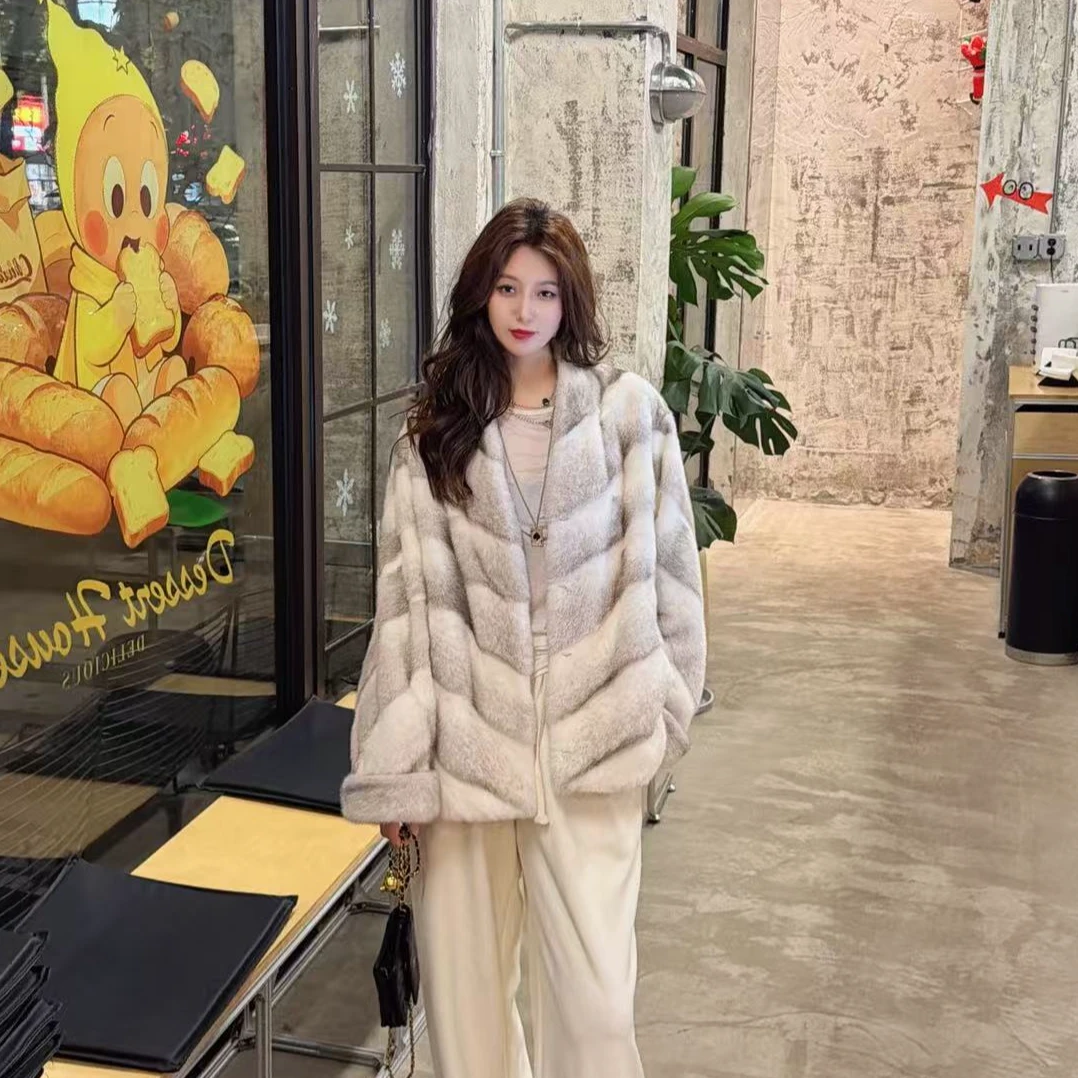 『DCFUR』 “风度” 天鹅绒级廓形休闲整貂开衫皮草外套 FY599