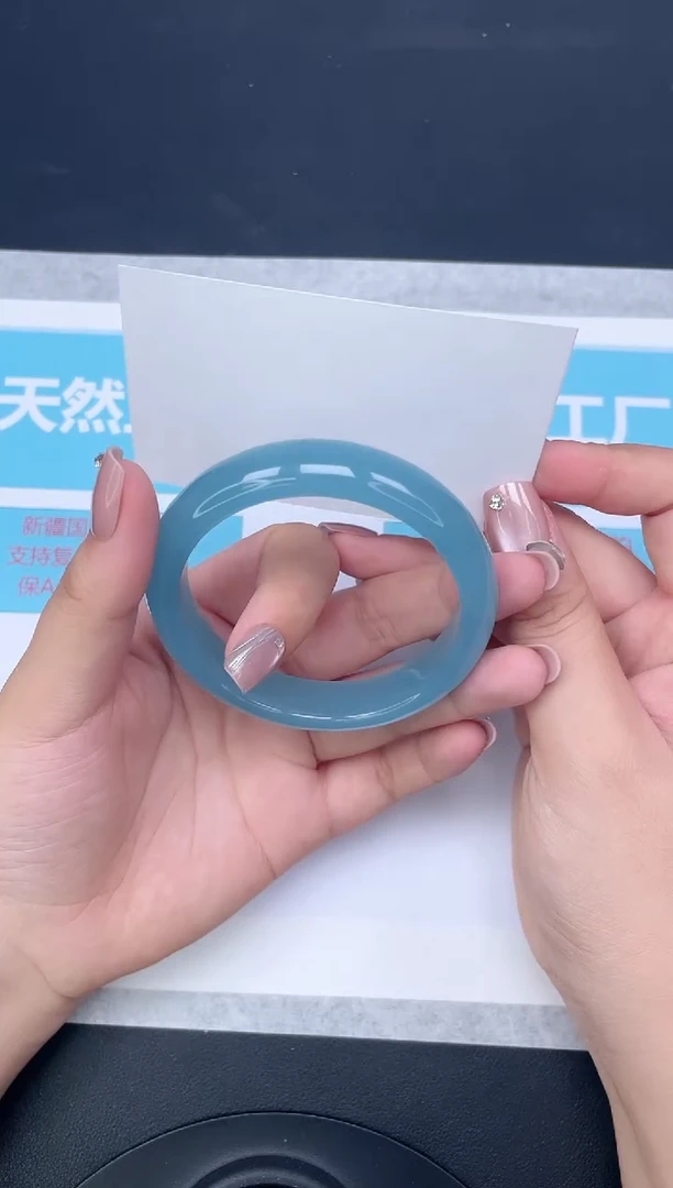 未镶嵌手镯石英质玉95-5758