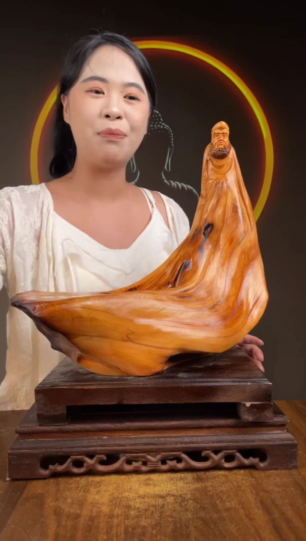 柏木（崖柏）手工摆件,先抢先得! 编号:35