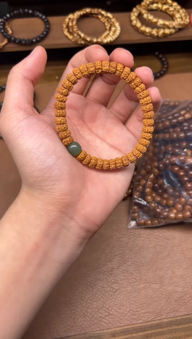 未镶嵌核桃手串金刚药片带和田