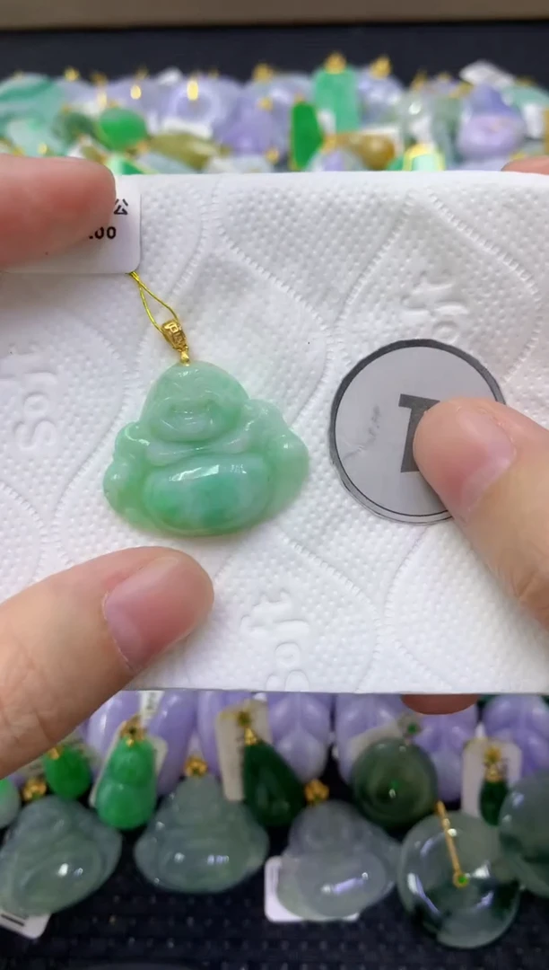 颈饰未镶嵌翡翠天然缅甸翡翠A货