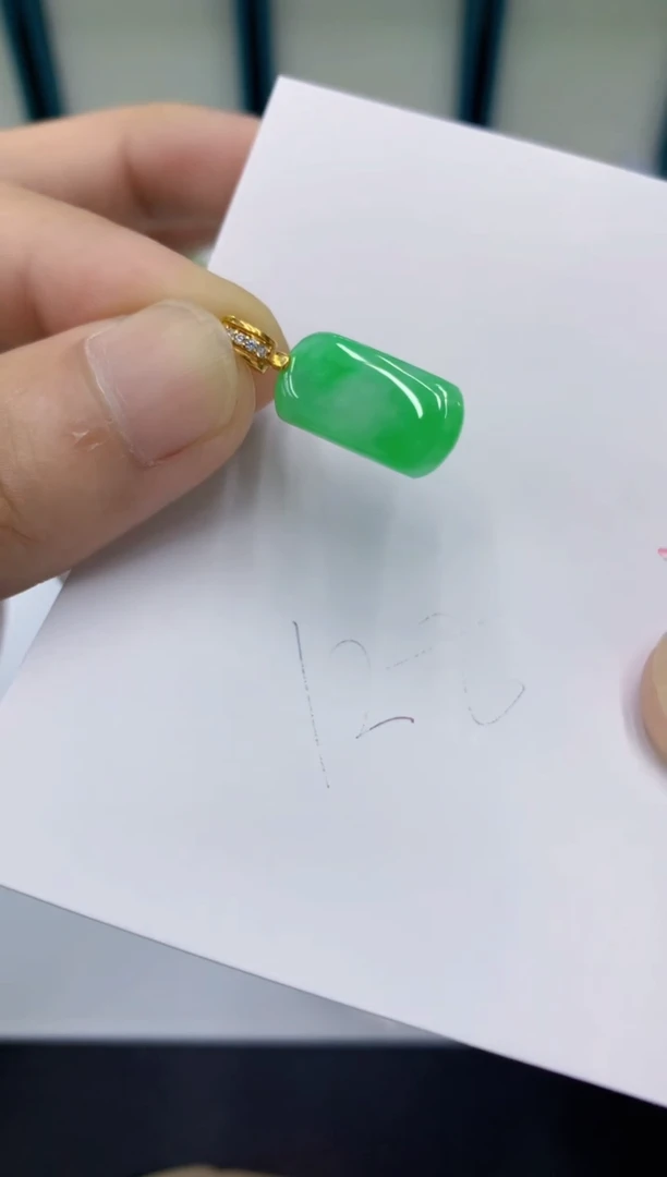 颈饰未镶嵌翡翠1111111