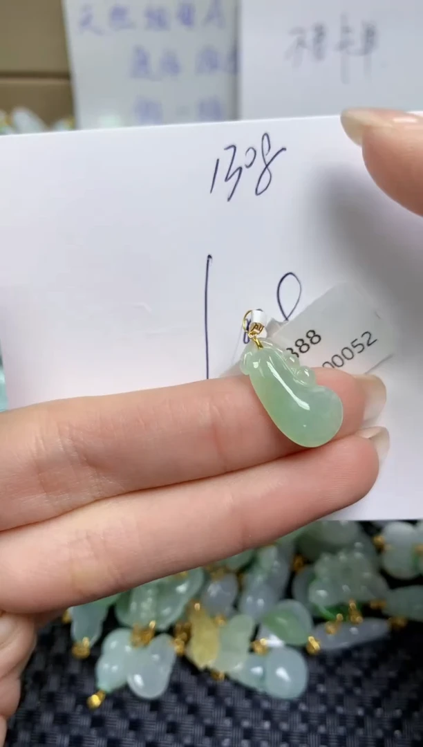 【闪购商品】翡翠颈饰18K金镶嵌天然缅甸A货翡翠